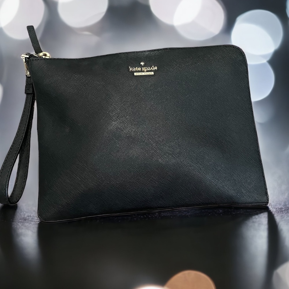 Kate Spade Everpurse Quentin "Just Charge it” Clutch/wristlet